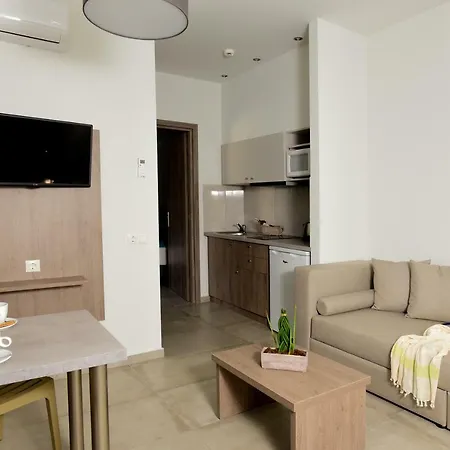 公寓式酒店 蓝色地平线公寓 Bali (Crete)